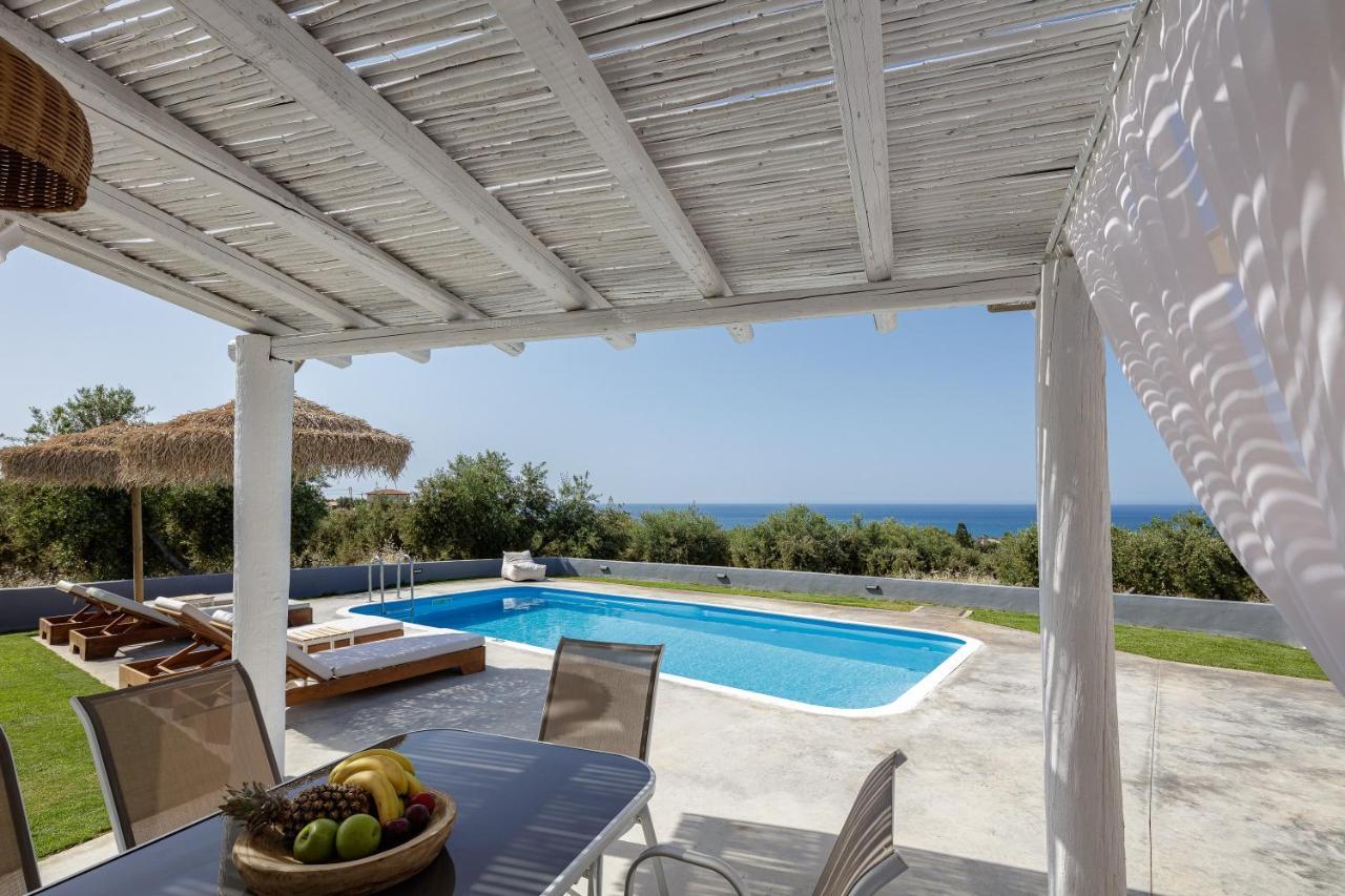Gramvella Resort 阿德里安诺斯·坎波斯 外观 照片